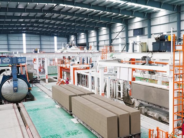 Dự án dây chuyền sản xuất gạch AAC công suất siêu lớn của Công ty TNHH Vật liệu Tường Huzhou Linghu Lingxin