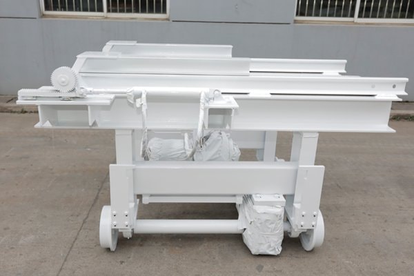 Cầu nối ray tự động